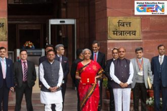 Centrally Sponsored Schemes, Central Sector Schemes, public expenditure, 16th Finance Commission, Aadhaar DBT, just-in-time funding, scheme evaluation, infrastructure development, NITI Aayog, capital expenditure, current affairs, UPSC current affairs, UPSC 2025, केंद्रीय प्रायोजित योजनाएं, केंद्रीय क्षेत्र योजनाएं, सार्वजनिक व्यय, 16वां वित्त आयोग, आधार DBT, जस्ट-इन-टाइम फंडिंग, योजना मूल्यांकन, बुनियादी ढांचा विकास, नीति आयोग, पूंजीगत व्यय