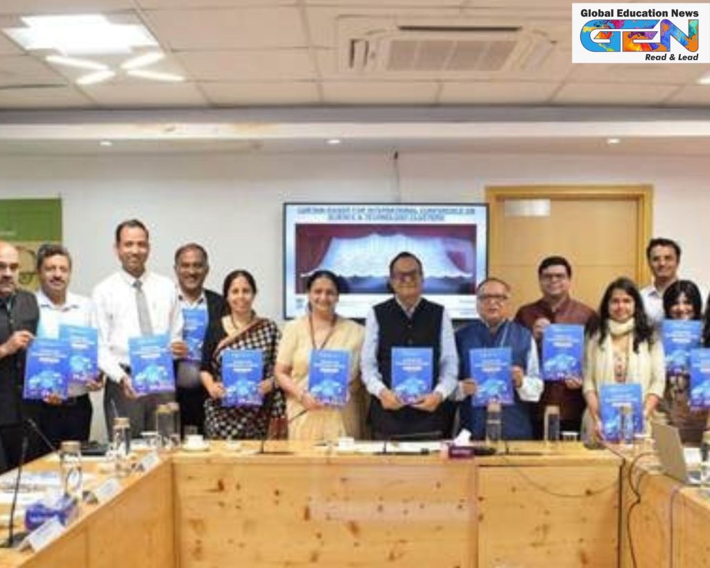 Science and Technology Clusters 2024-2025, India innovation, Prof. Ajay Kumar Sood, S&T Clusters report, Atmanirbhar Bharat, inter-cluster collaboration, EV charging India, Kalaanubhav.in, One Delhi app