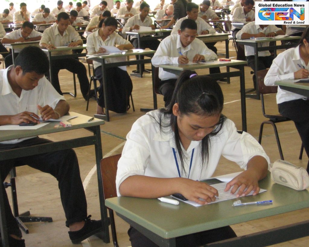 UP Board 2026 changes, longer answer sheets UP, color coding exam copies, cheat-free UP exams, 7448 exam centers Uttar Pradesh, February 2026 board schedule, 52 lakh students UP Board, answer book printing 2026, objection resolution UP Board, NEP integrity assessments