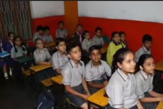 three language formula, NEP 2020 CBSE, Class 6 language policy, English foreign language CBSE, multilingual education India