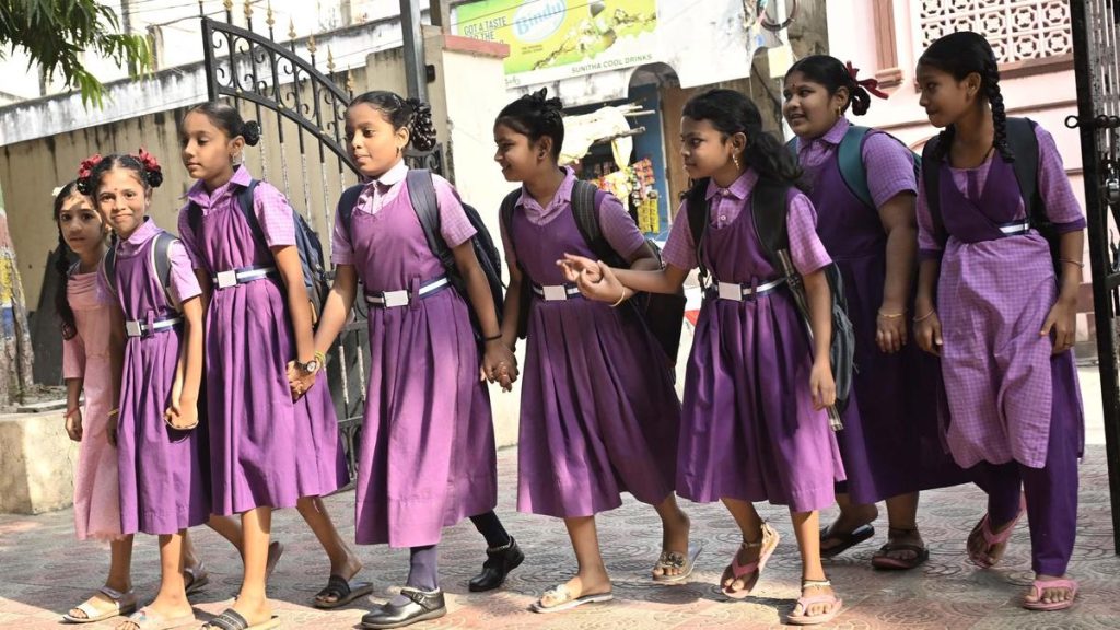 Delhi Economic Survey 2025-26, girls ahead of boys enrolment Delhi, Delhi GER girls vs boys, school enrolment statistics Delhi 2025, higher secondary enrolment Delhi, primary GER Delhi 107.2, Delhi education gender gap reversal, National Education Policy Delhi impact, Delhi schools performance Class 3 Class 9