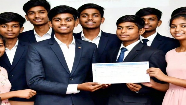 Bihar Board toppers reward 2026, BSEB Medha Diwas prize money, Bihar Board scholarship scheme, Class 10 toppers cash award Bihar, Class 12 toppers prize BSEB, Bihar Board result incentives, Medha Diwas awards Bihar, BSEB topper benefits, Bihar education policy rewards