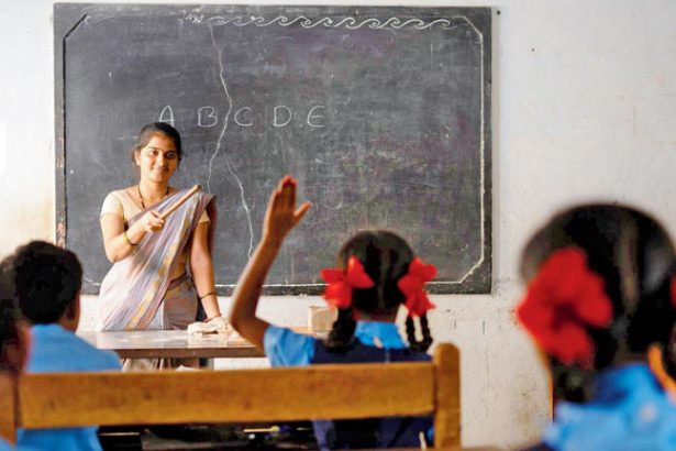 Karnataka TET Kannada option, Maharashtra TET Kannada language, Kannada medium teachers Maharashtra, TET exam language issue India, linguistic minority education rights, TET 2026 latest news, Karnataka Maharashtra education issue, Kannada teachers eligibility test, TET exam language options India, education policy news 2026