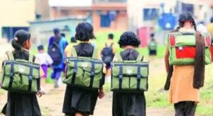 Gujarat RTE admission 2026, 2.5 lakh RTE applications Gujarat, RTE seats 84000 Gujarat, RTE lottery system India, free education private schools India, EWS school admission Gujarat, RTE Act 2009 admission process, Gujarat school admission news, RTE demand vs supply India, education inequality Gujarat