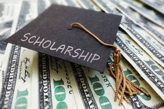 SBI Platinum Jubilee Asha Scholarship 2026, SBI Foundation 100 crore scholarship, Asha Scholarship eligibility, scholarship for Class 9 to 12, NIRF NAAC scholarship, MBBS IIT IIM scholarship, QS Top 200 study abroad, SBI scholarship application, education support underprivileged students, corporate scholarship India