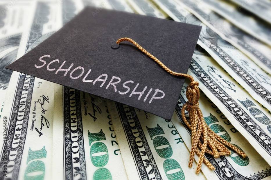 SBI Platinum Jubilee Asha Scholarship 2026, SBI Foundation 100 crore scholarship, Asha Scholarship eligibility, scholarship for Class 9 to 12, NIRF NAAC scholarship, MBBS IIT IIM scholarship, QS Top 200 study abroad, SBI scholarship application, education support underprivileged students, corporate scholarship India